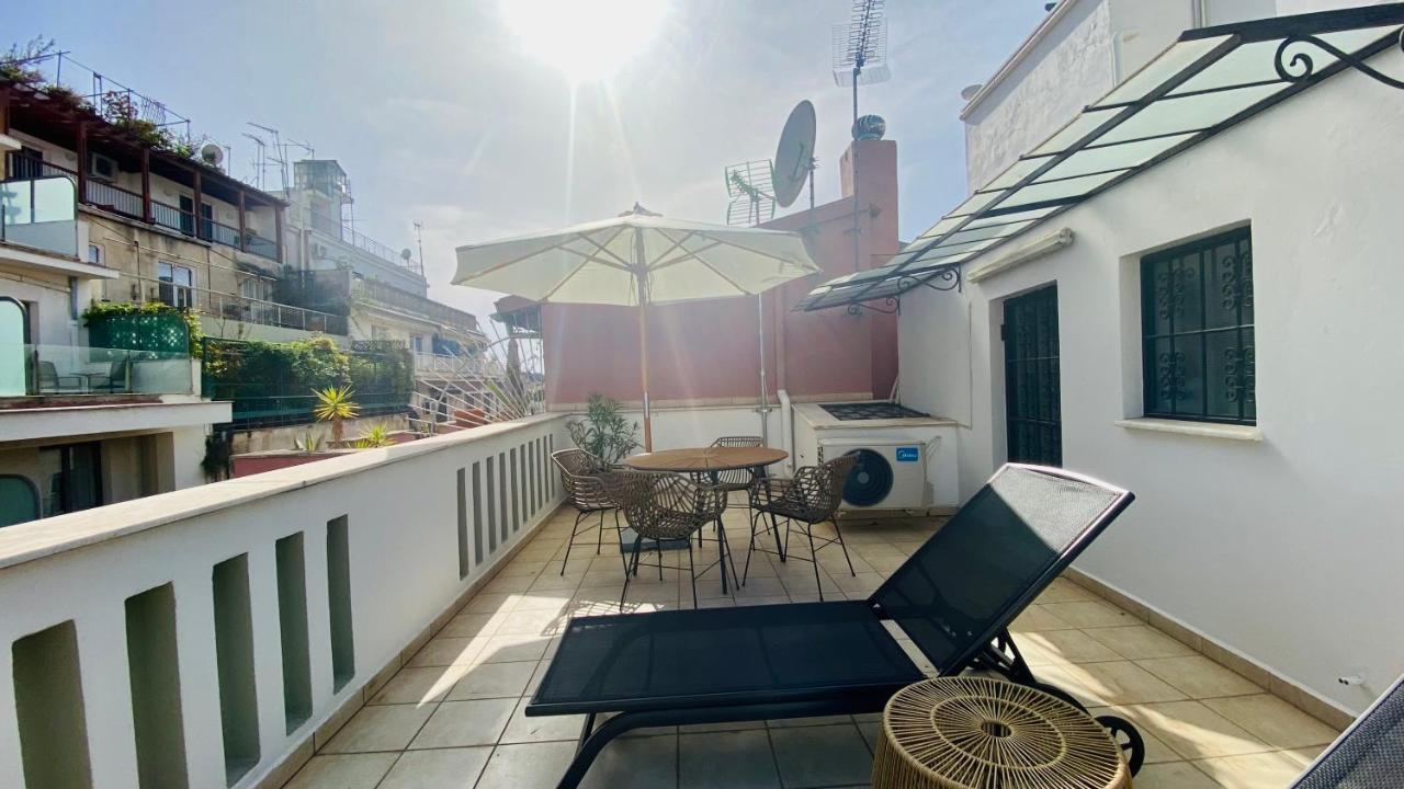 Central Syntagma Square Studio In Athens - Shell Екстериор снимка